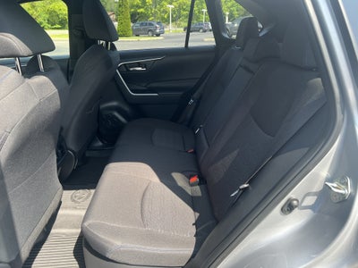 2025 Toyota RAV4 Hybrid SE