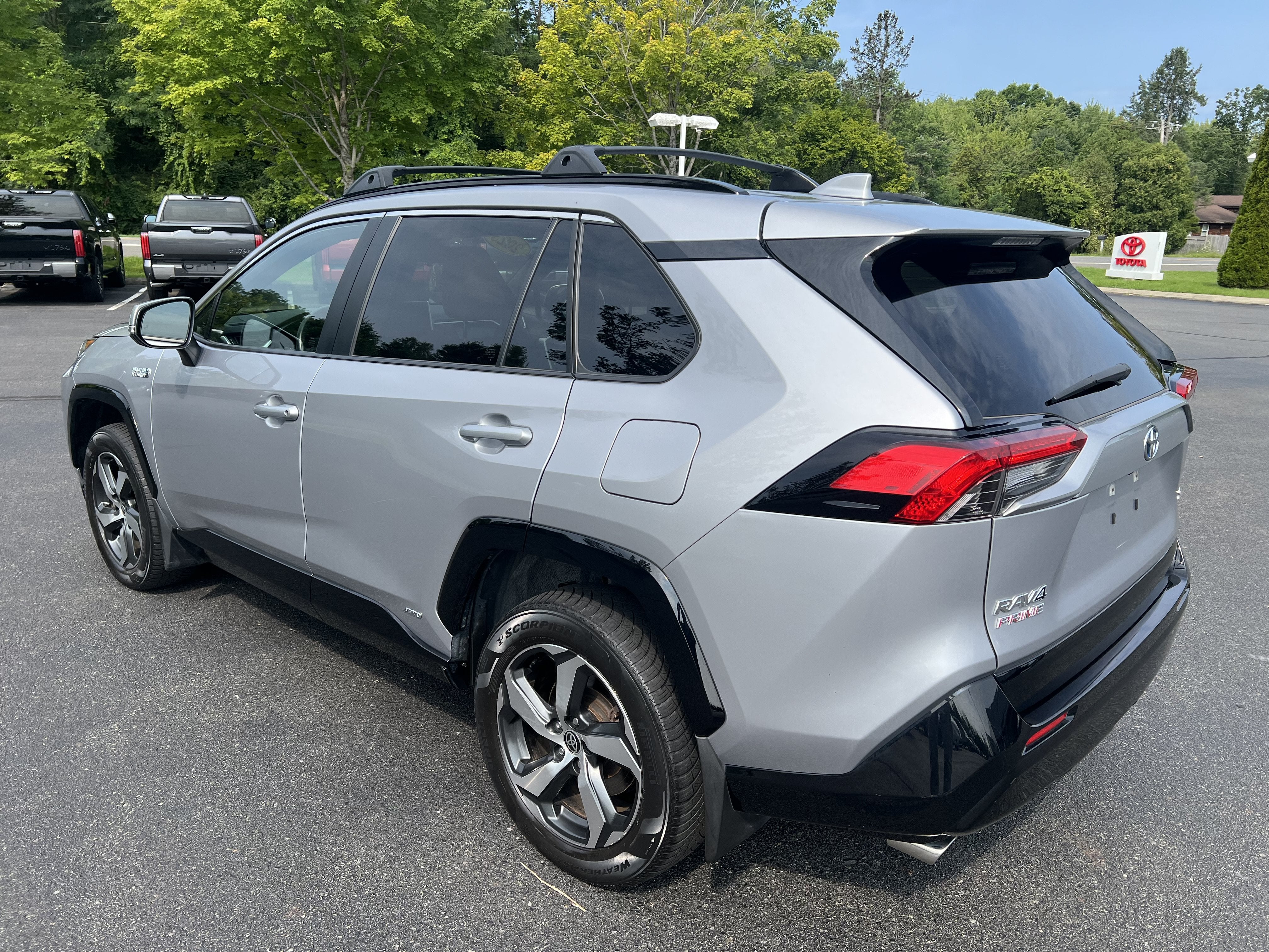 2023 Toyota RAV4 Prime SE