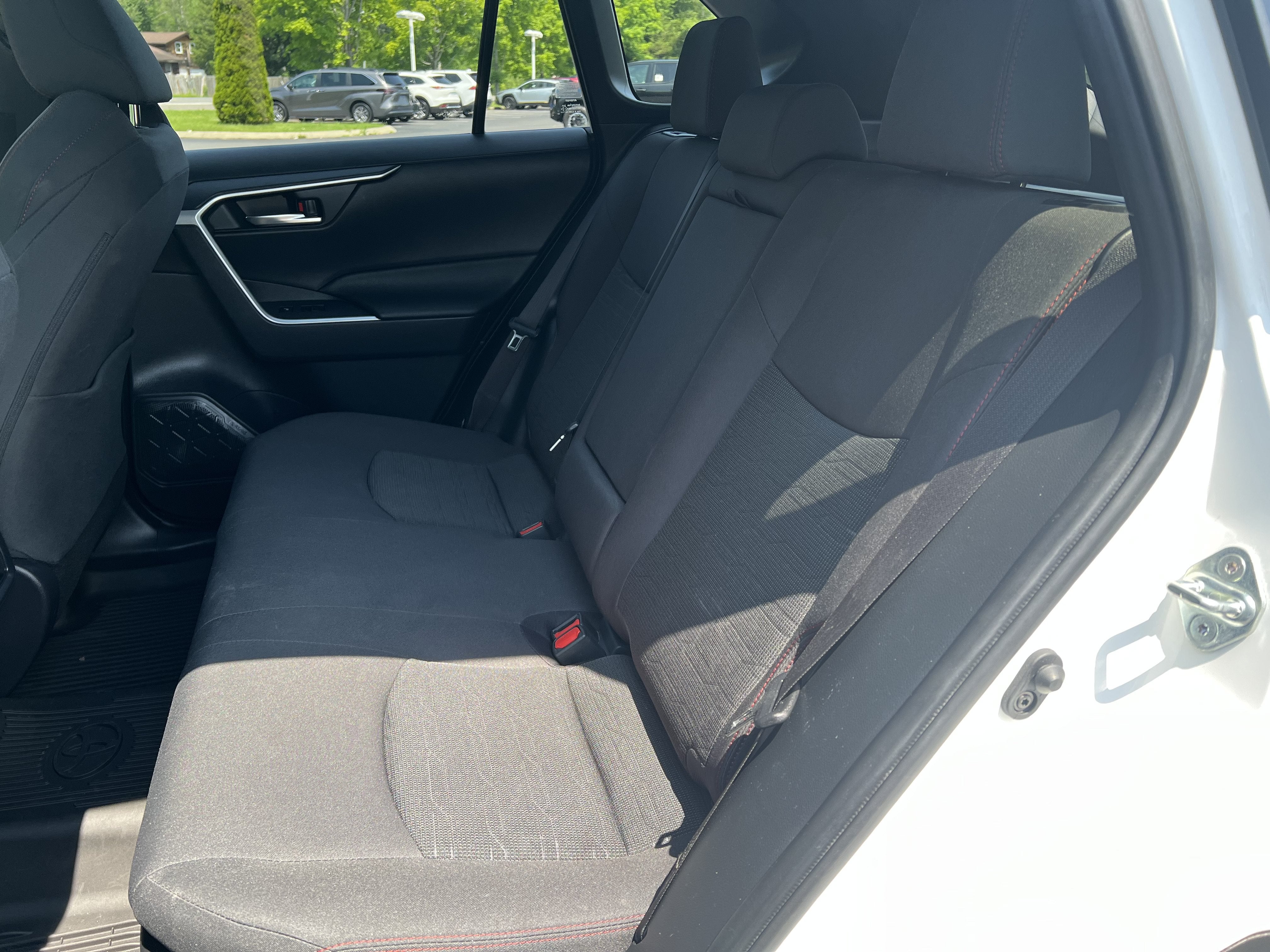 2023 Toyota RAV4 Prime SE