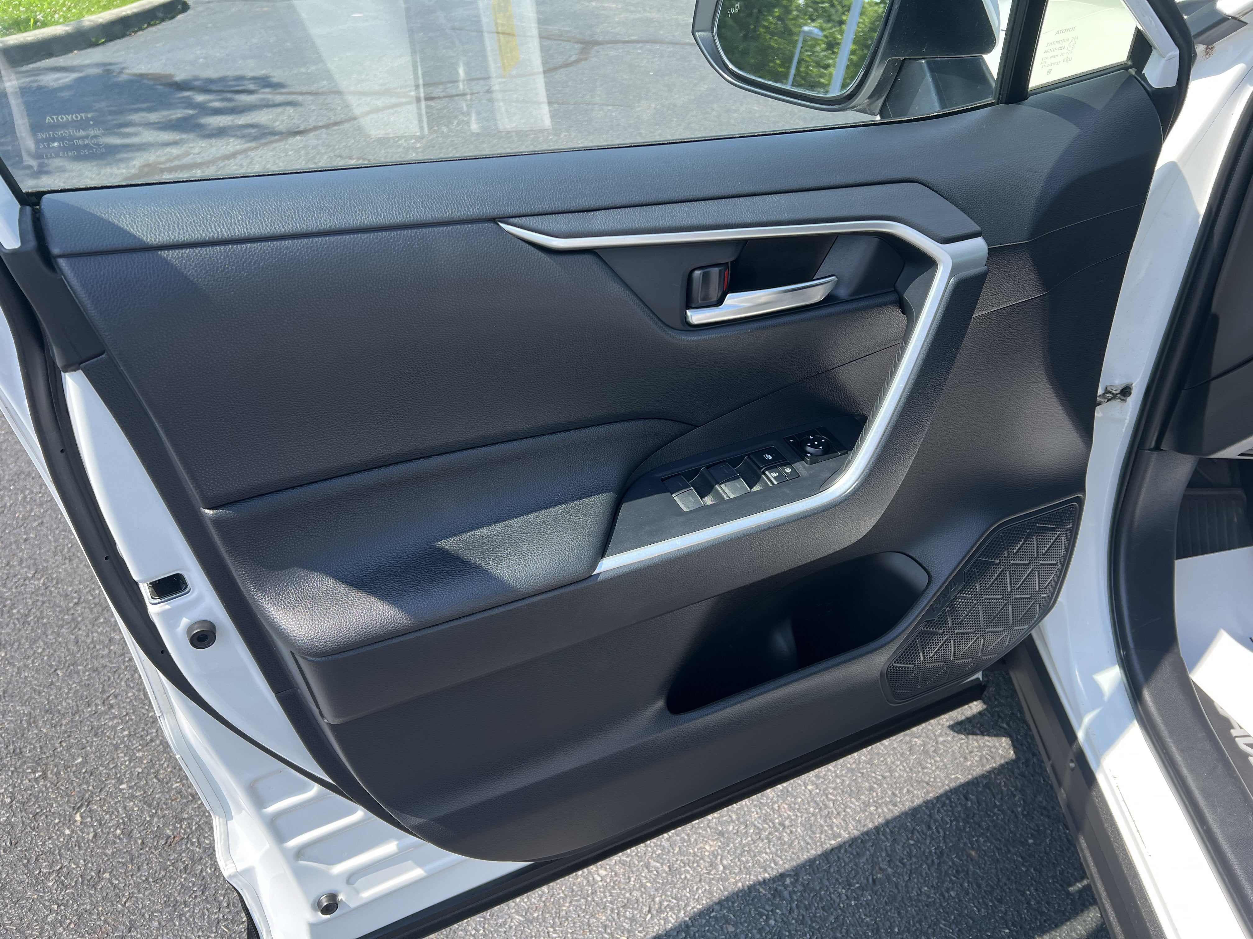 2023 Toyota RAV4 Prime SE