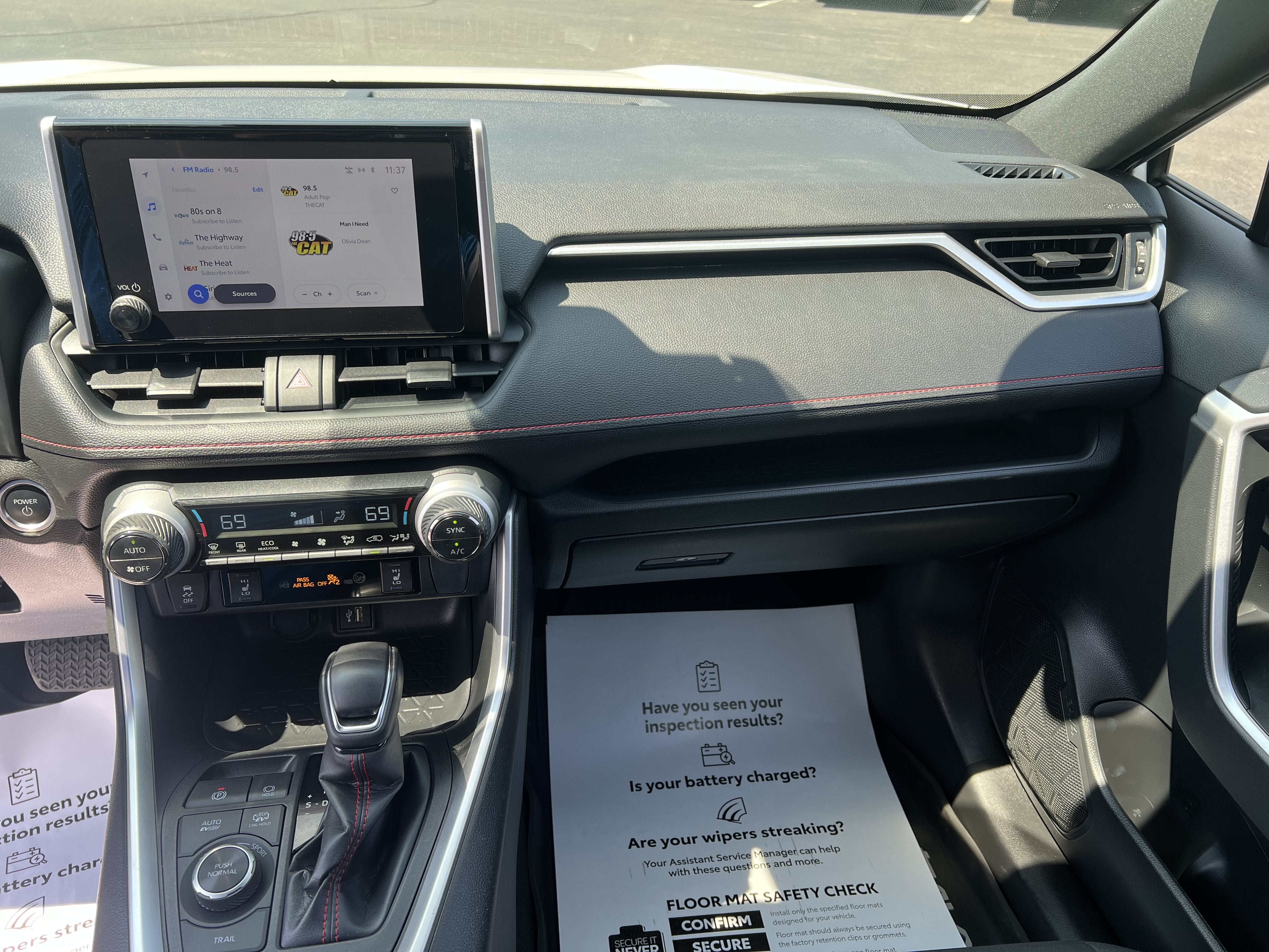 2023 Toyota RAV4 Prime SE