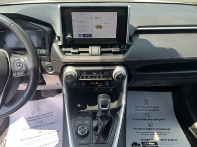 2023 Toyota RAV4 Prime SE