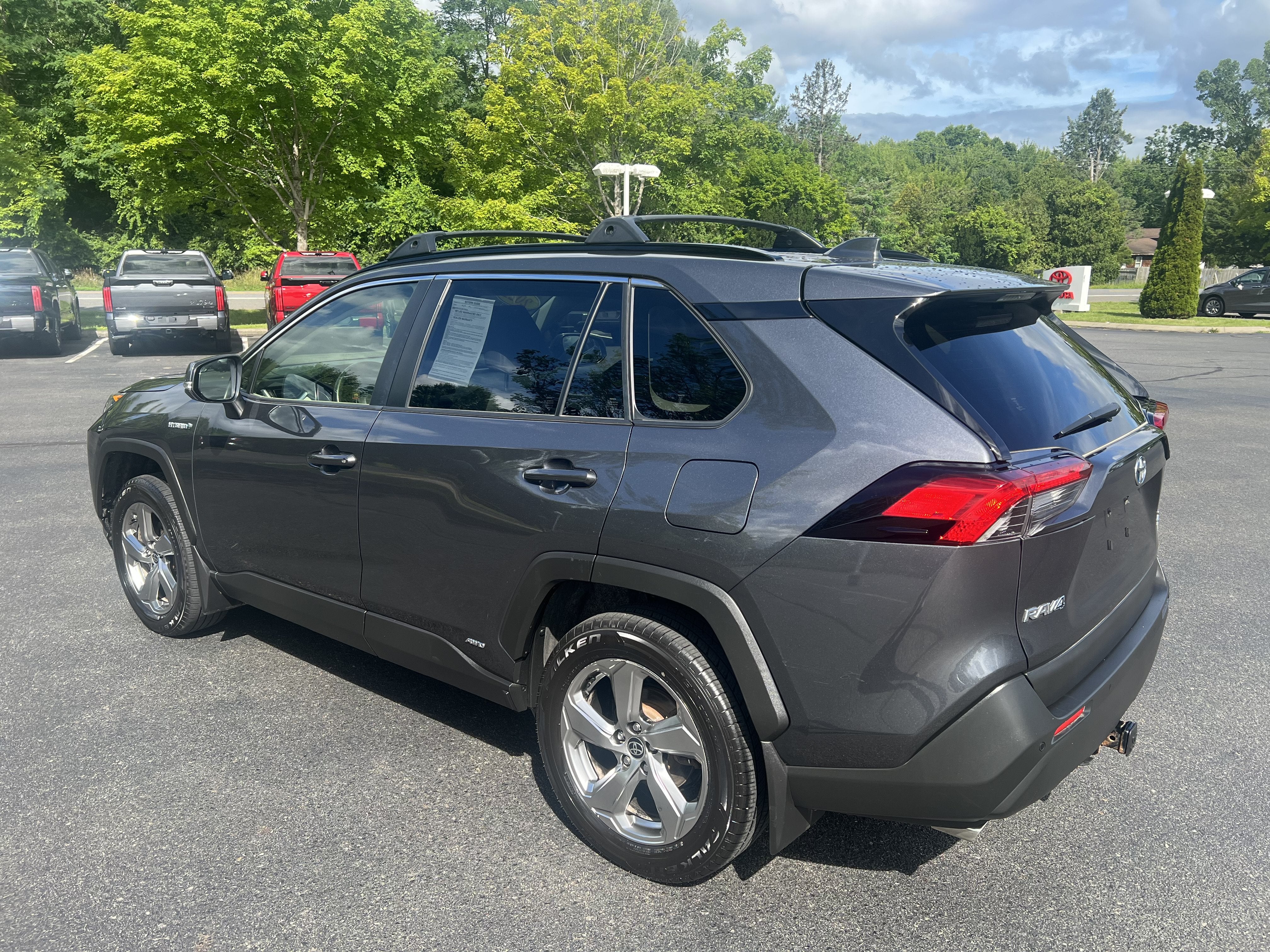 2021 Toyota RAV4 Hybrid XLE Premium