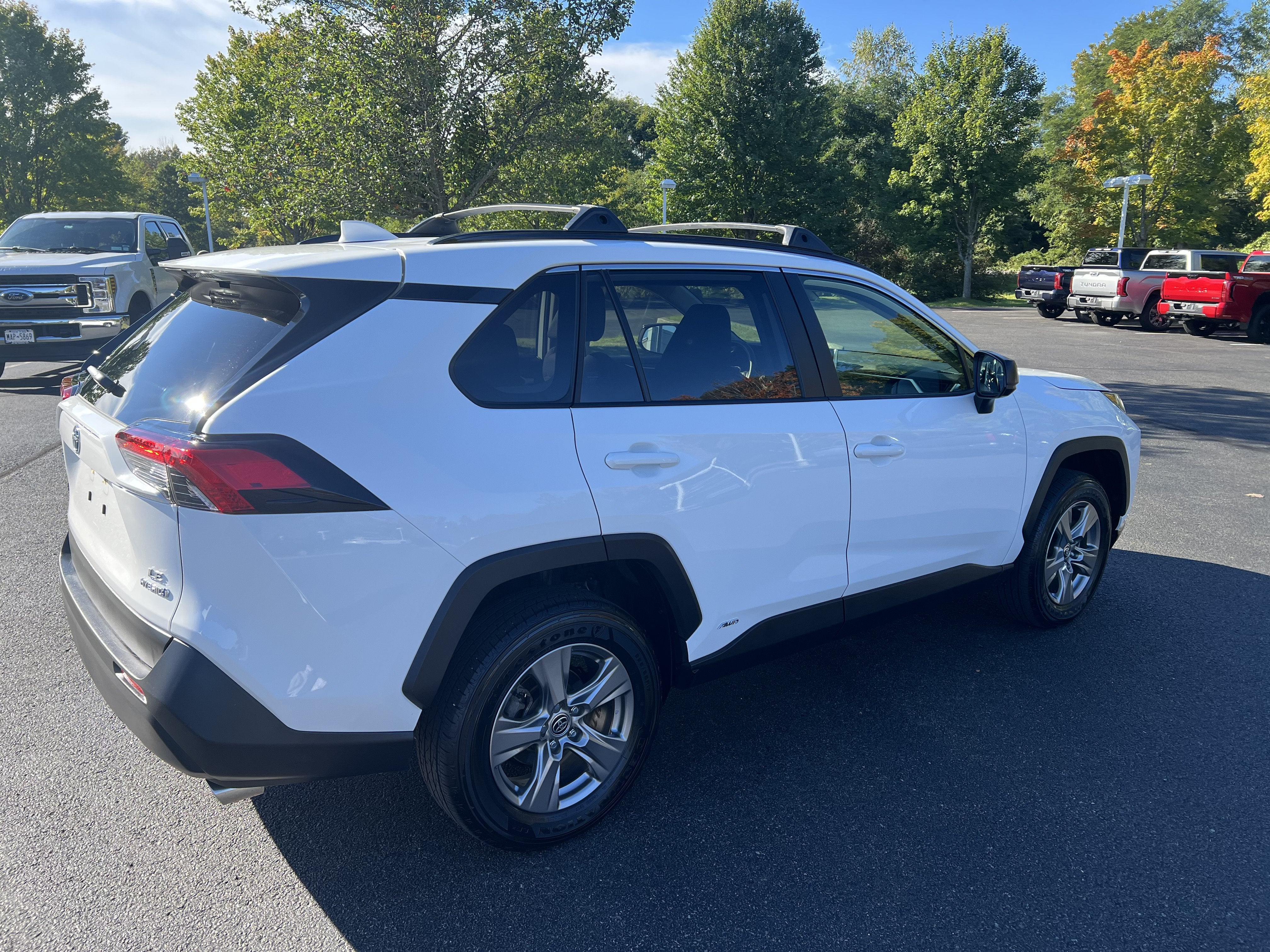 2023 Toyota RAV4 Hybrid LE