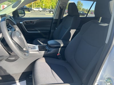 2023 Toyota RAV4 Hybrid LE