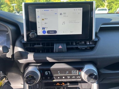 2023 Toyota RAV4 Hybrid LE