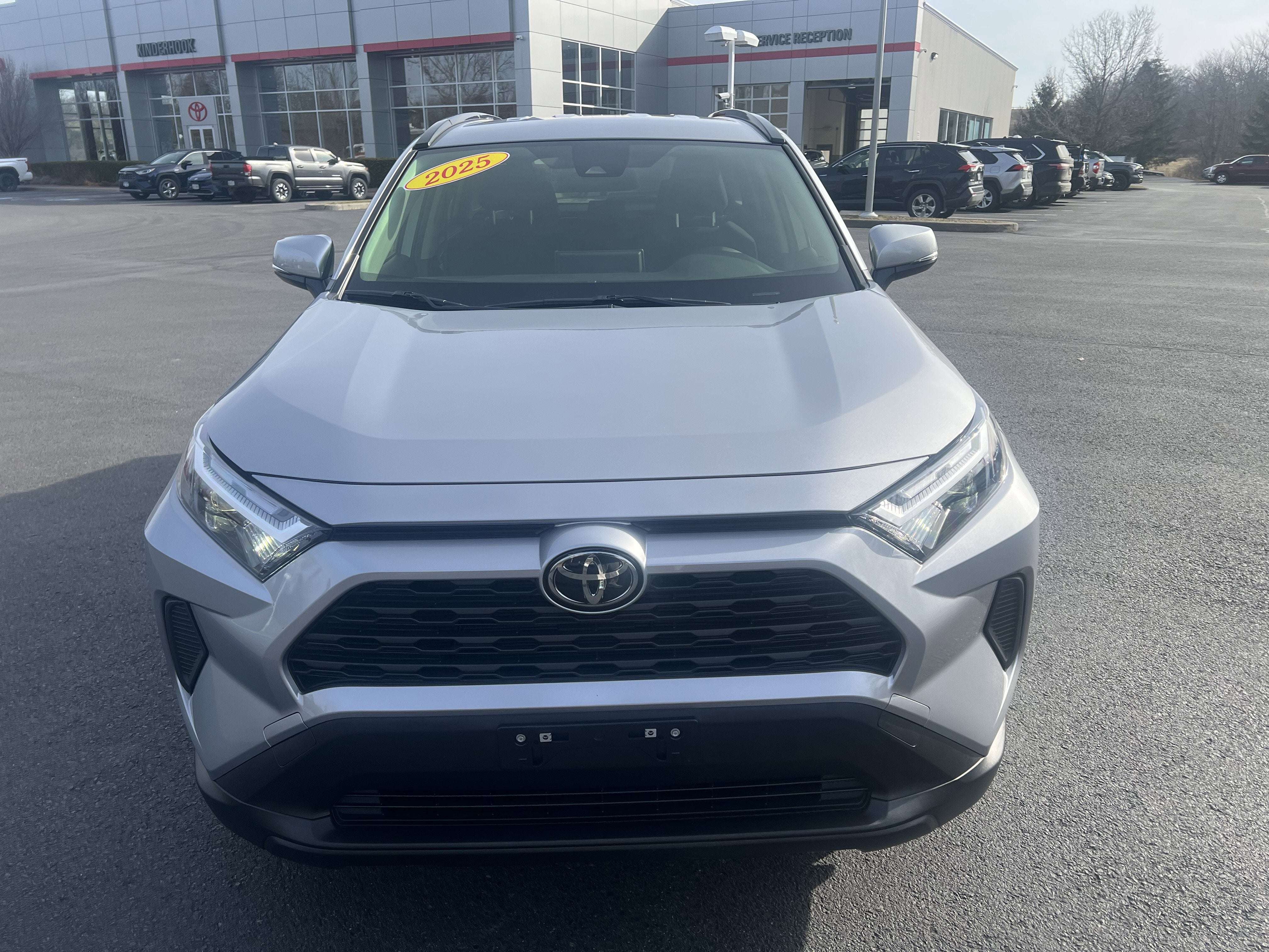 2025 Toyota RAV4 Hybrid LE