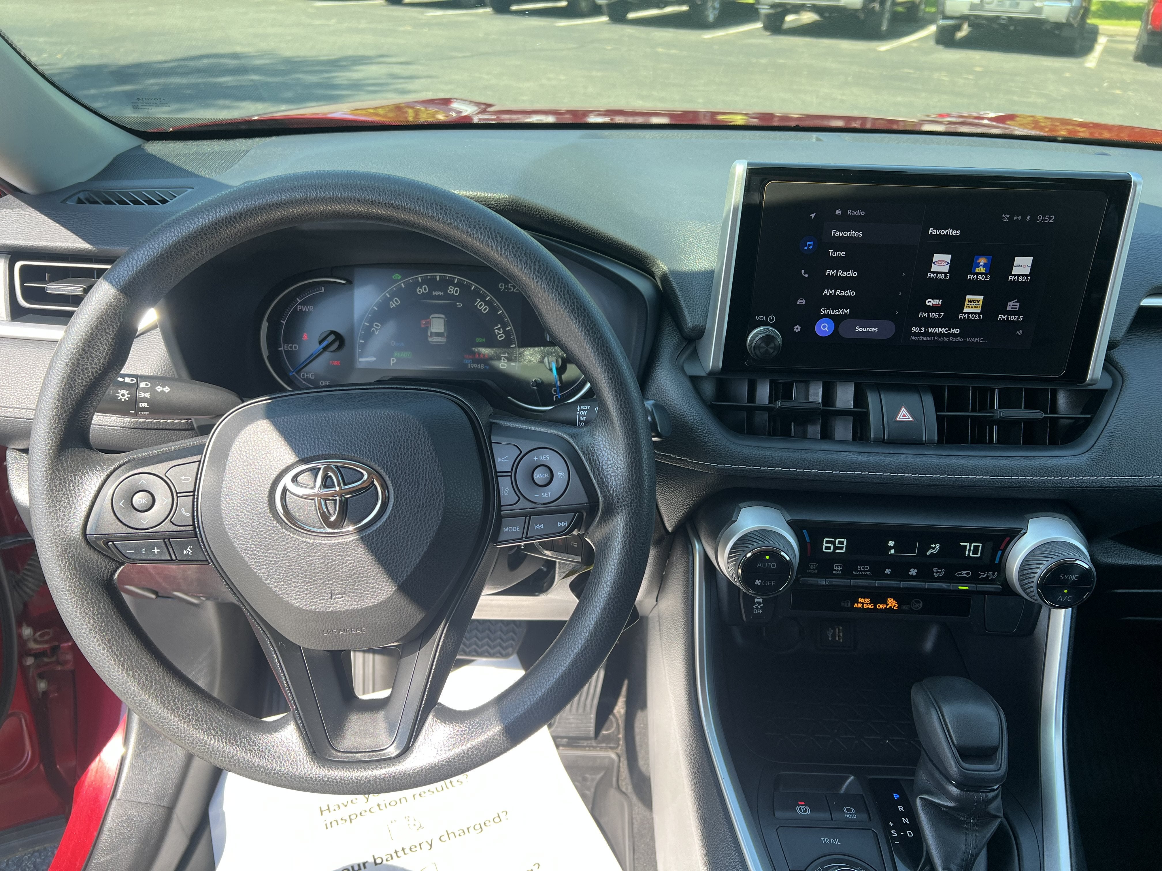 2023 Toyota RAV4 Hybrid LE