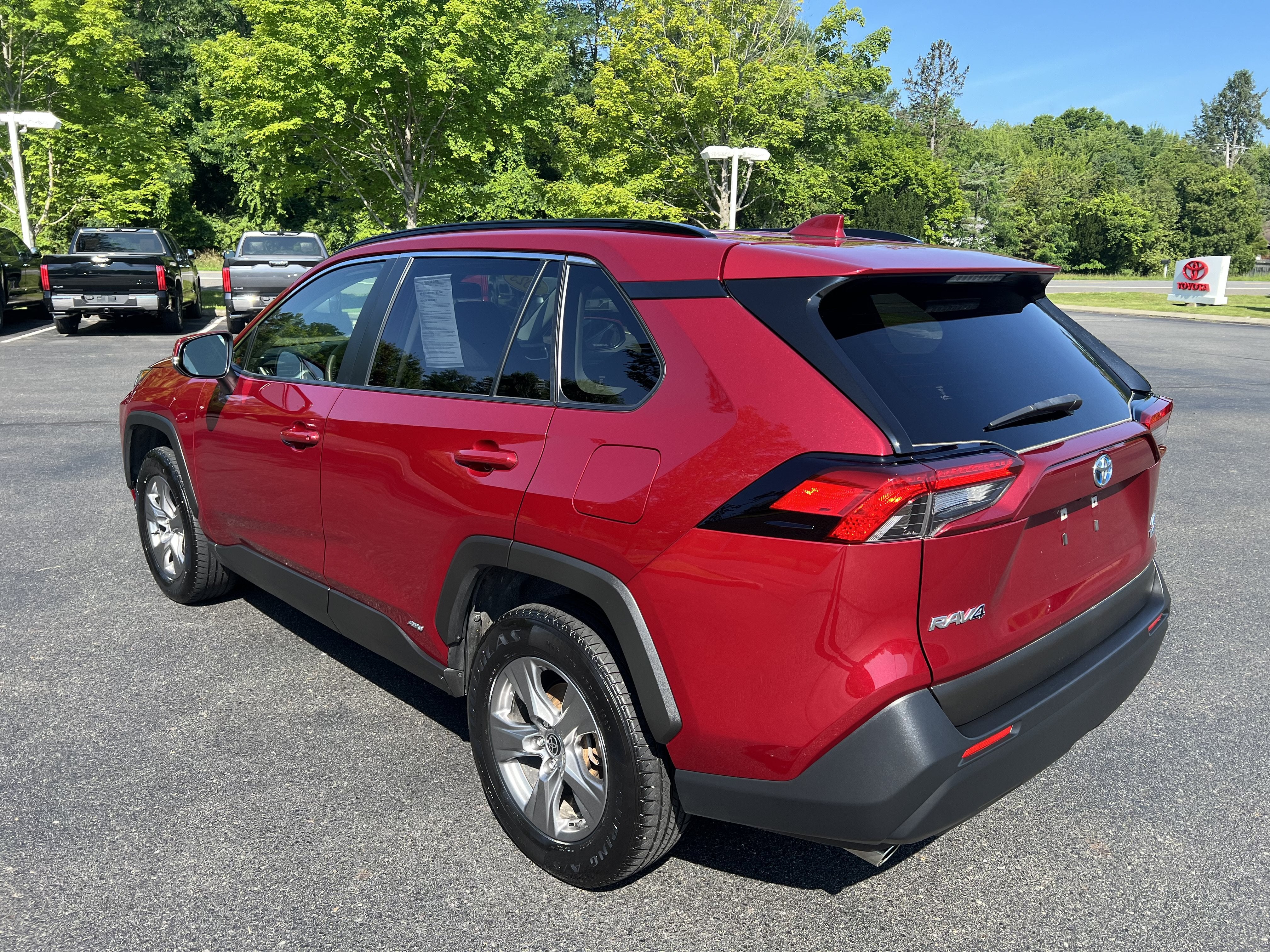 2023 Toyota RAV4 Hybrid LE
