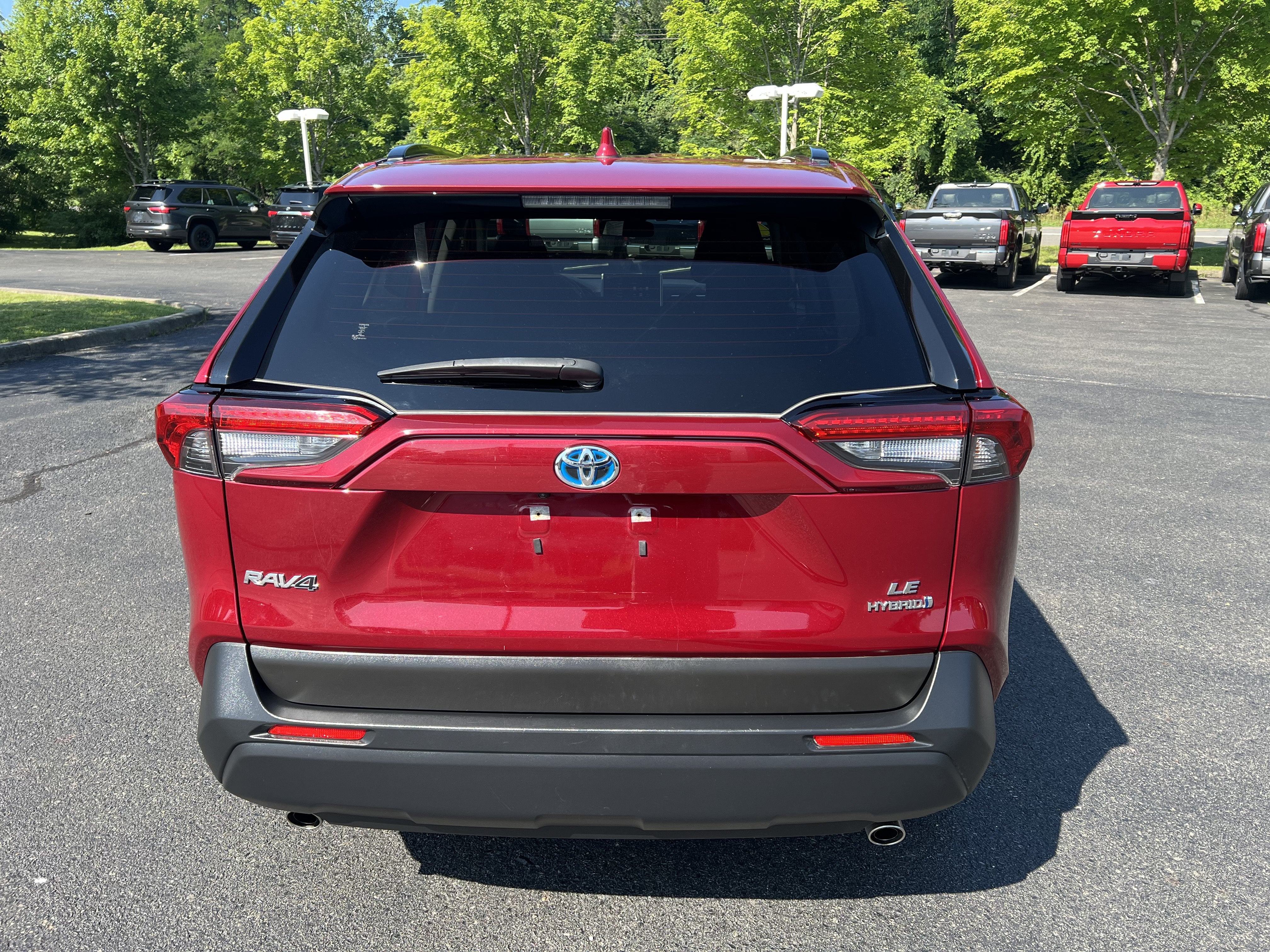 2023 Toyota RAV4 Hybrid LE