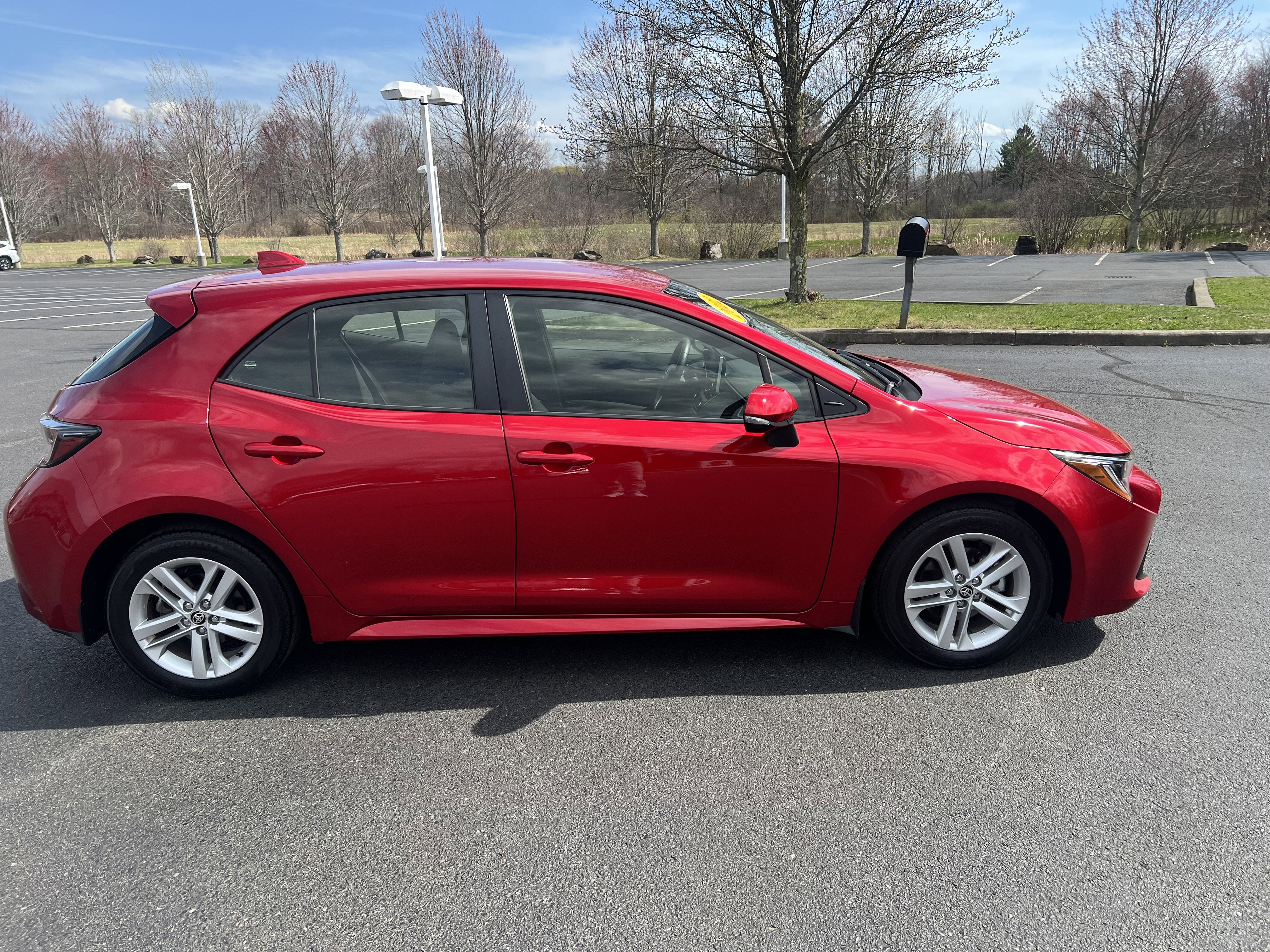 2022 Toyota Corolla Hatchback SE