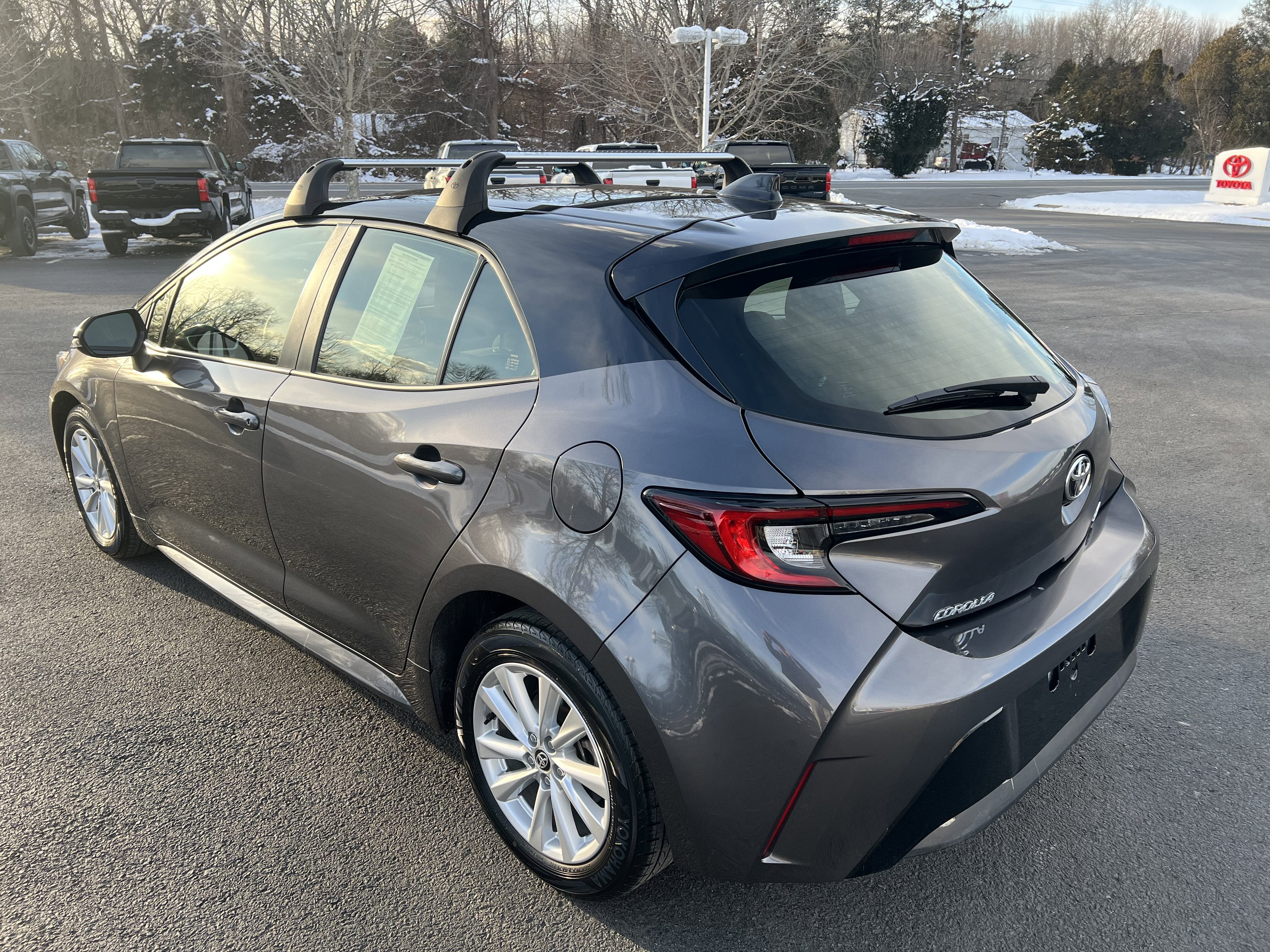 2024 Toyota Corolla Hatchback SE