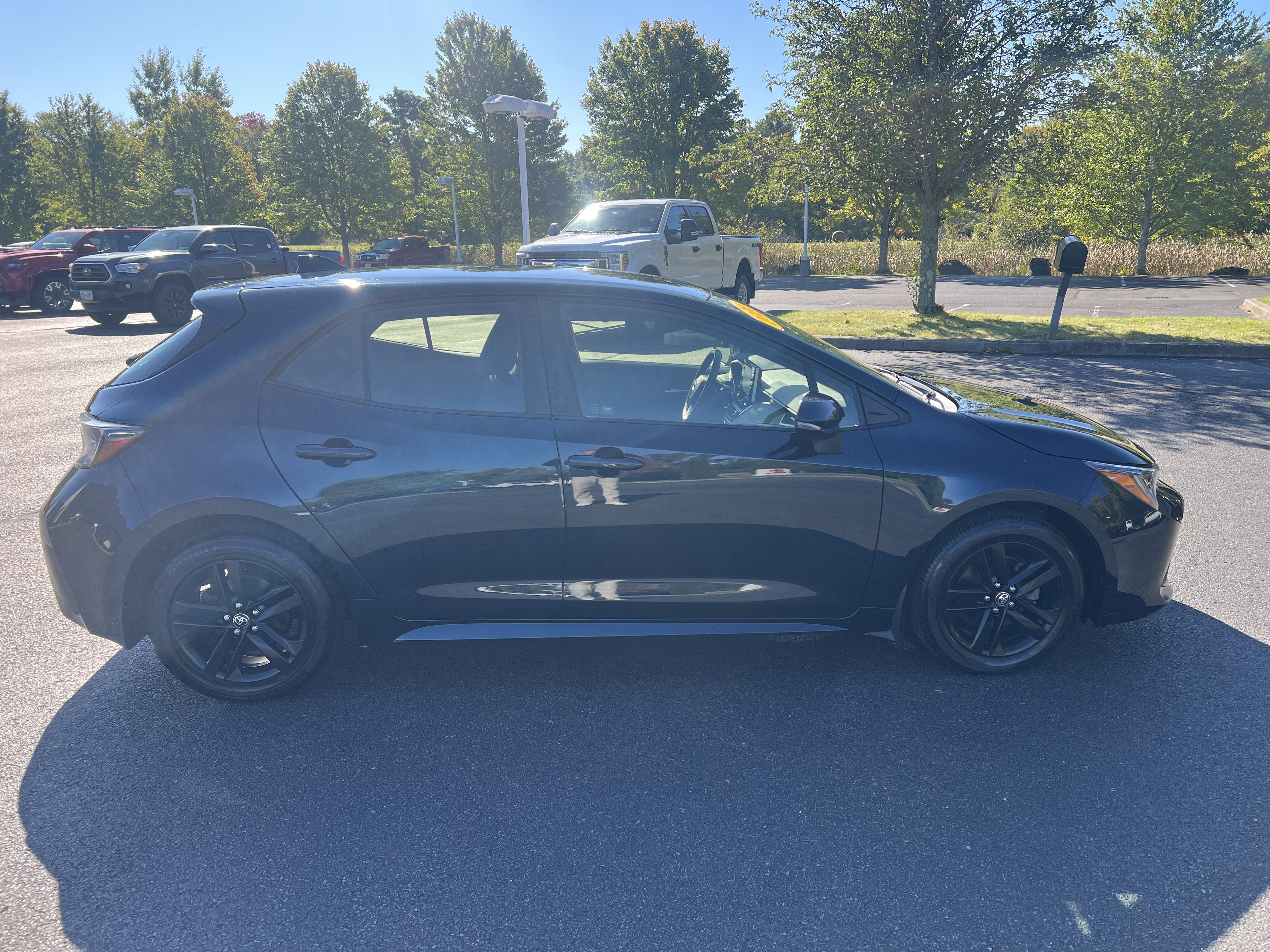 2020 Toyota Corolla Hatchback SE