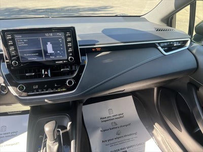 2020 Toyota Corolla Hatchback SE
