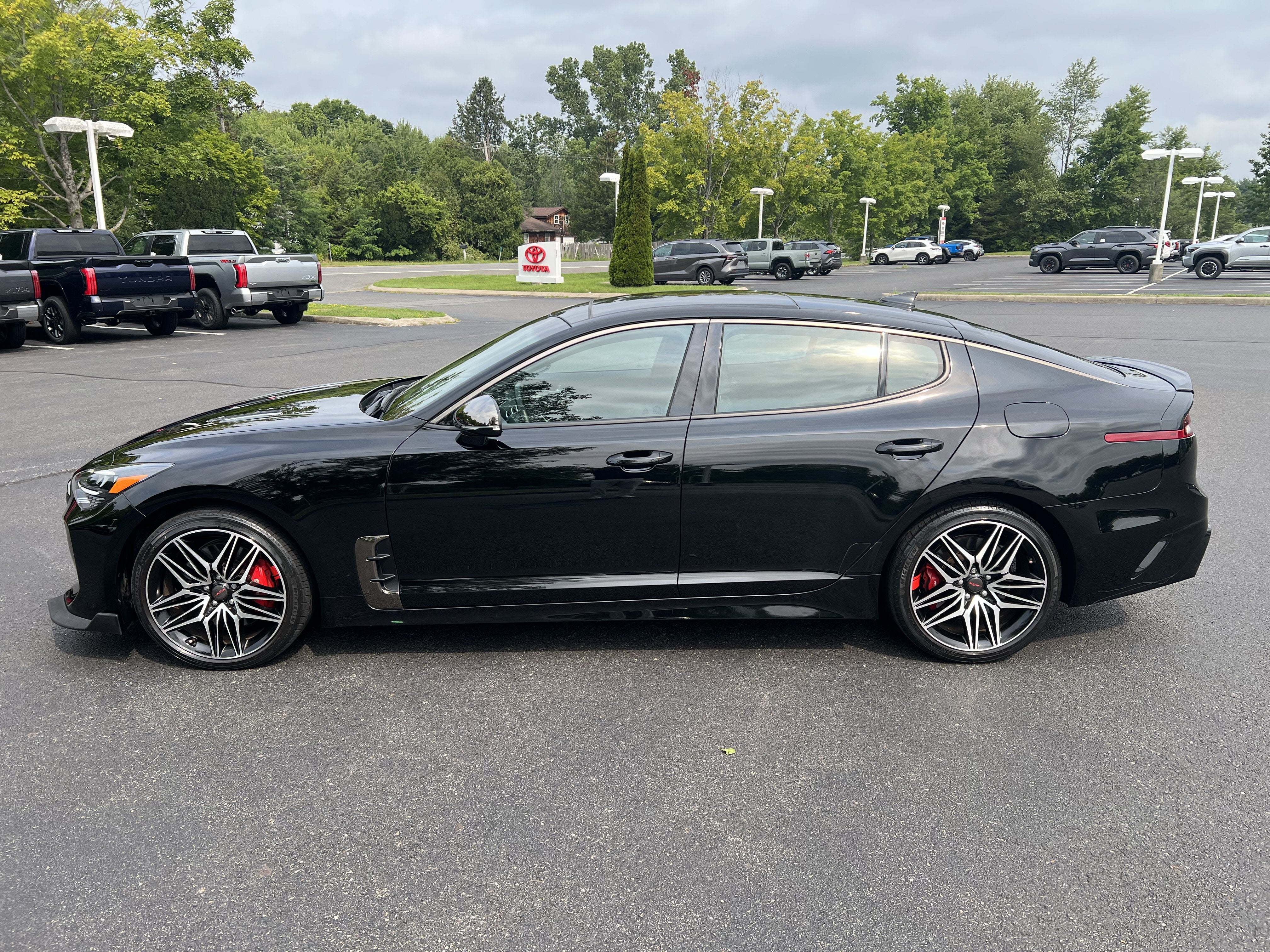 2022 Kia Stinger GT1