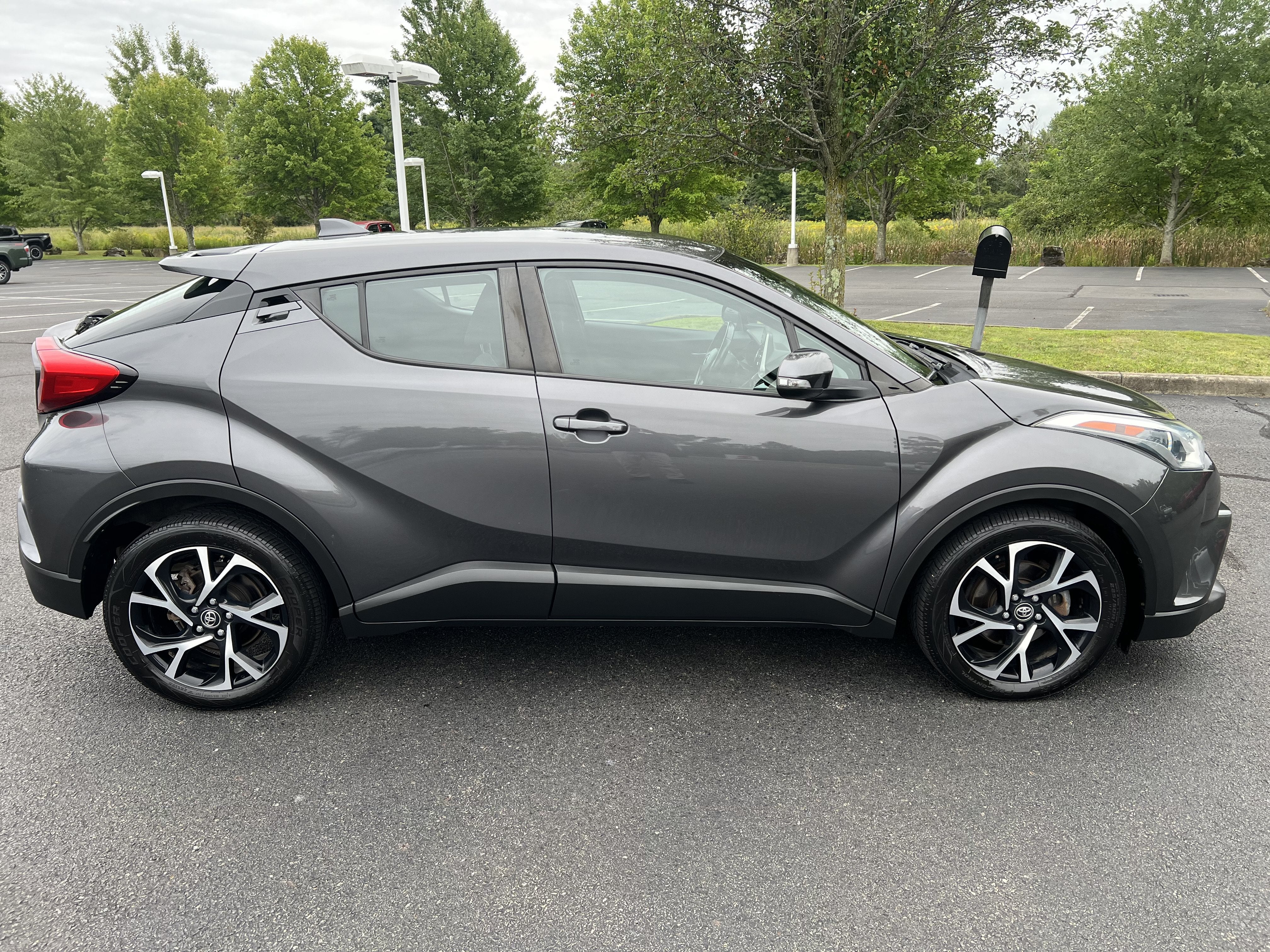 2019 Toyota C-HR XLE