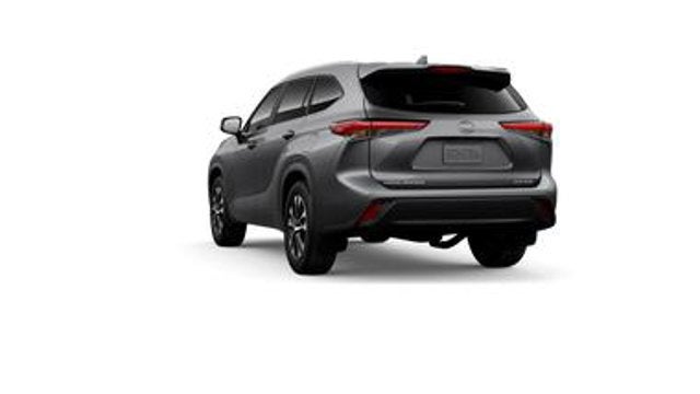 2026 Toyota Highlander Base