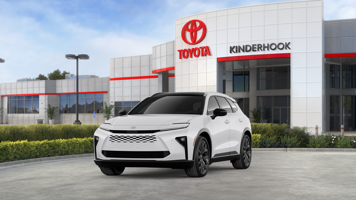 2026 Toyota Toyota Crown Signia Limited
