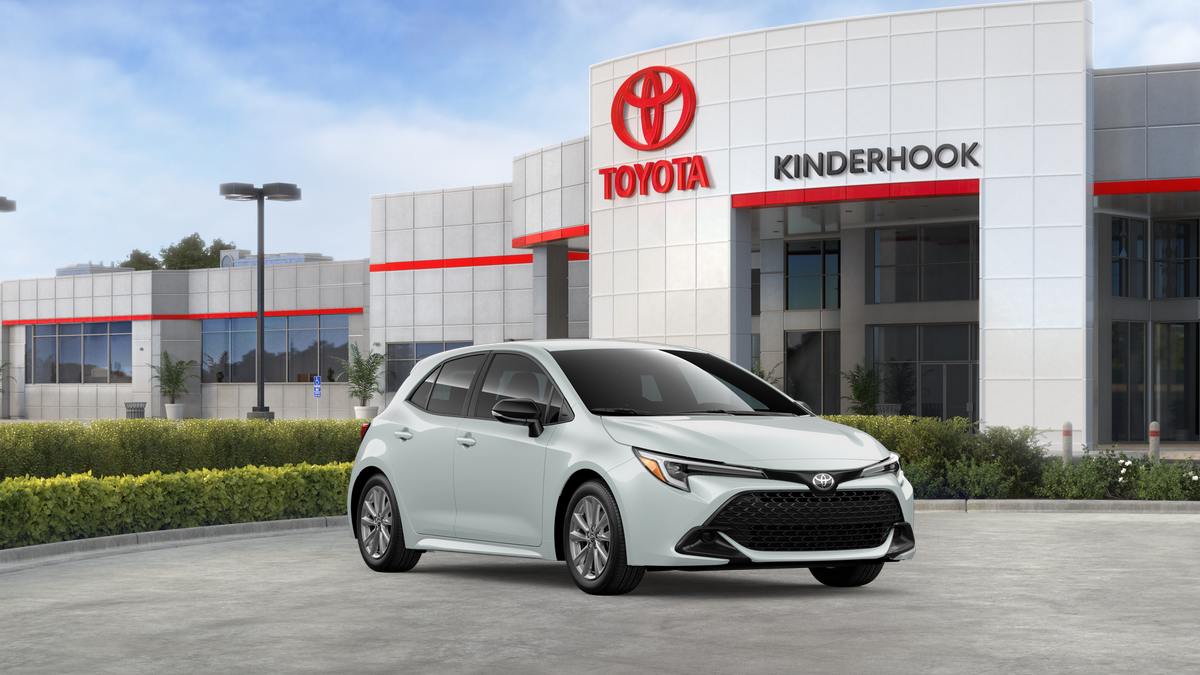 2026 Toyota Corolla Hatchback SE