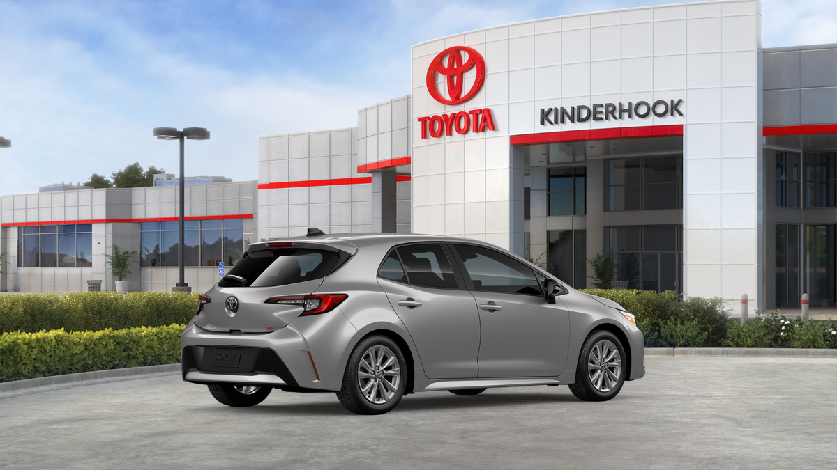 2026 Toyota Corolla Hatchback SE